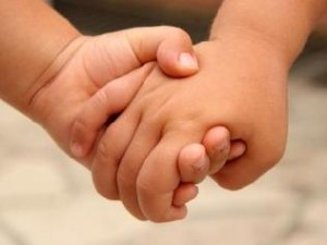 children-holding-hands